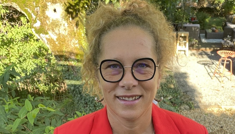 Valérie Rouveirol ロミギエール市長