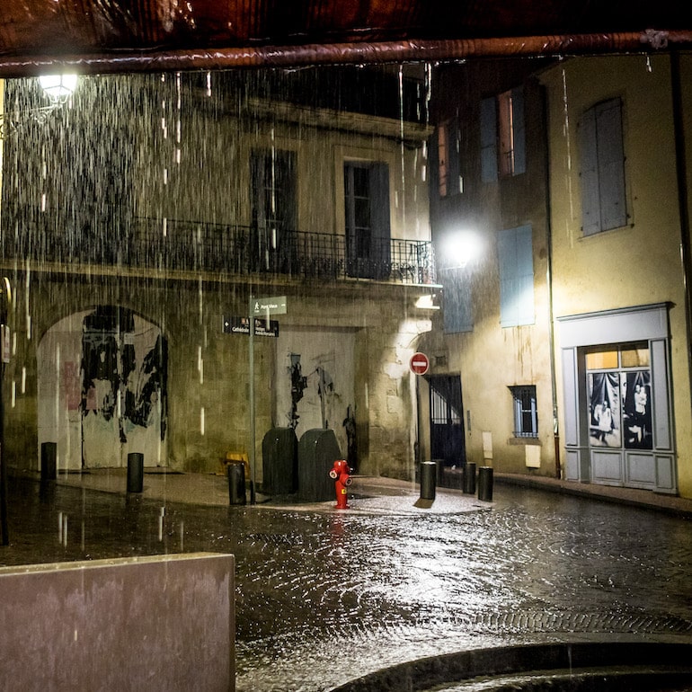 Béziers at night © Keith James Taylor